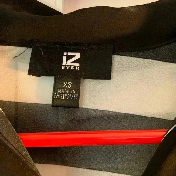 Black and white striped top - Picture 3 of 4